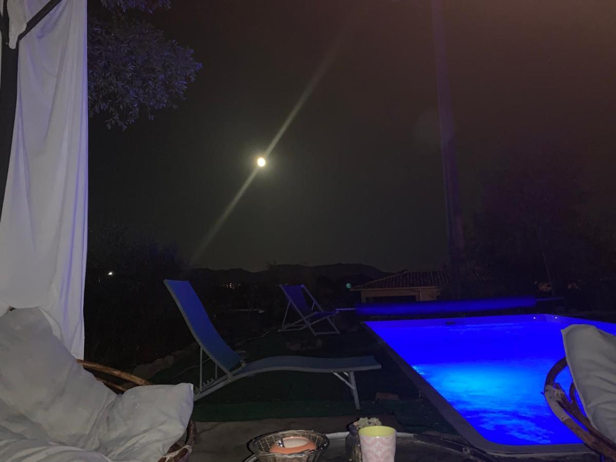 ホテル Casa Rosalinda フィガリ エクステリア 写真